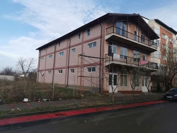 Spațiu comercial, de 675 mp, în Corabia