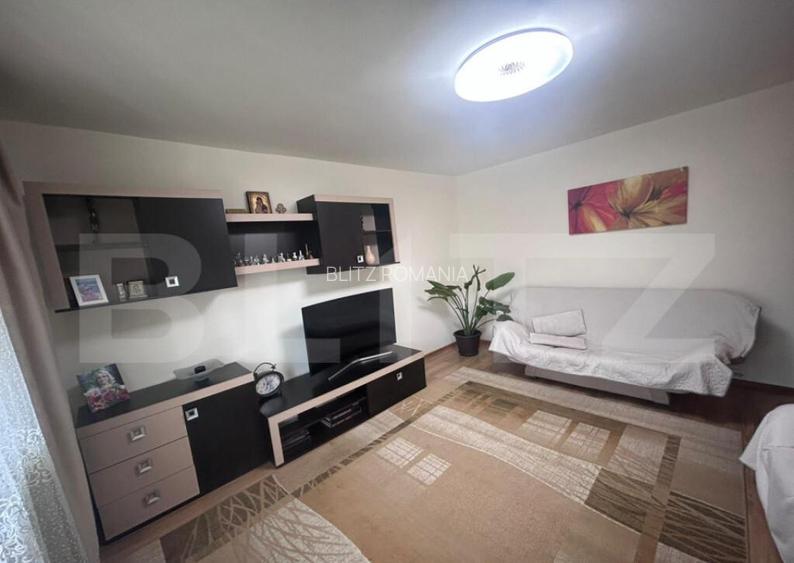 Apartament cu 3 camere, 2 bai , zona Nanterre