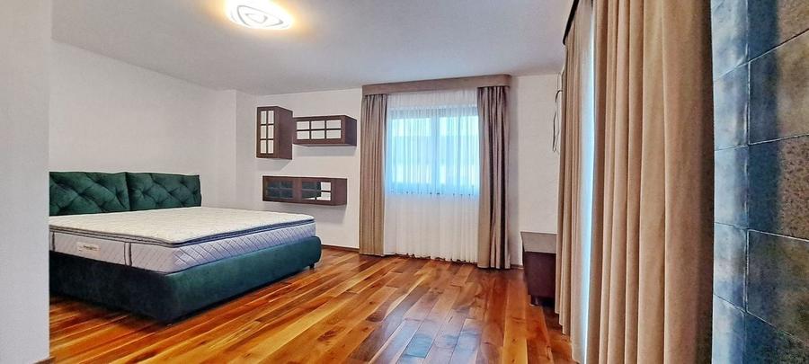 Vilă deosebită în cartier exclusivist la intrarea în Sânpetru - 12