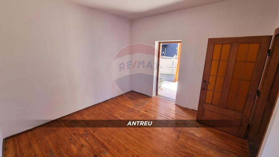 Casă / Vilă cu 5 camere de vânzare în zona Orasul Vechi - 9