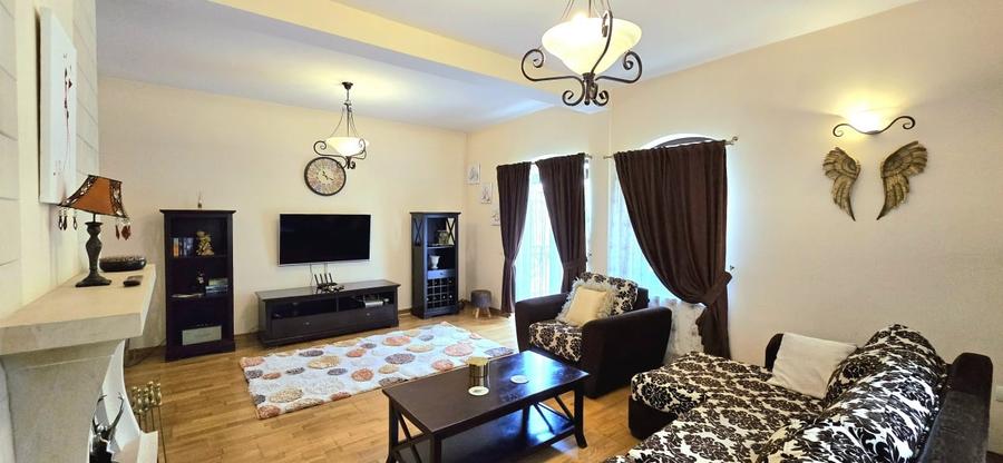 Vila cocheta P+1 cu 5 camere in zona Compozitori, mobilata si utilata! - 2