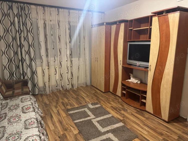Vand Apartament 3 camere - 2