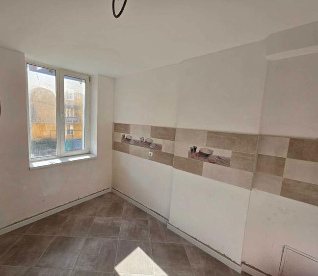 Apartament de vanzare - 12