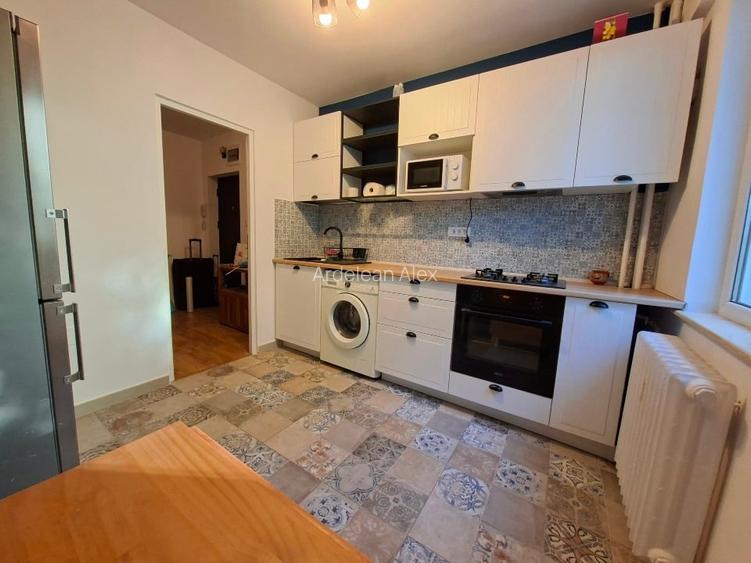 3 camere Aleea Rm. Sarat