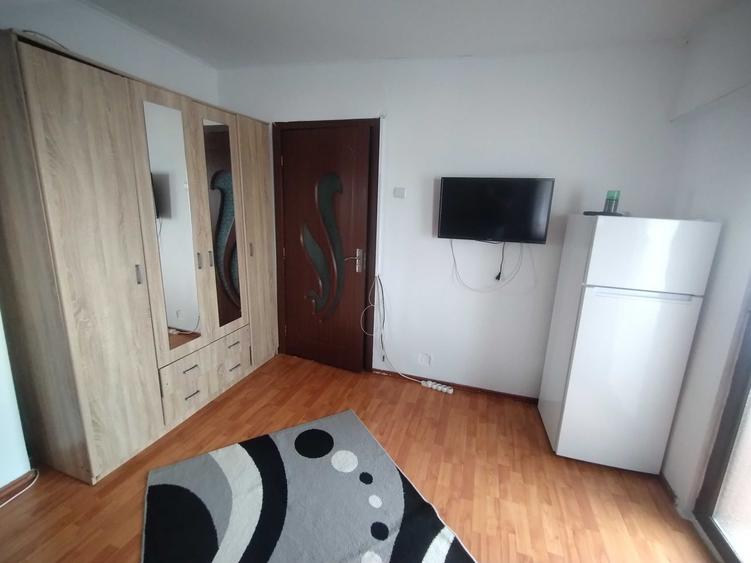 Inchiriez apartament cu 2 camere - 5