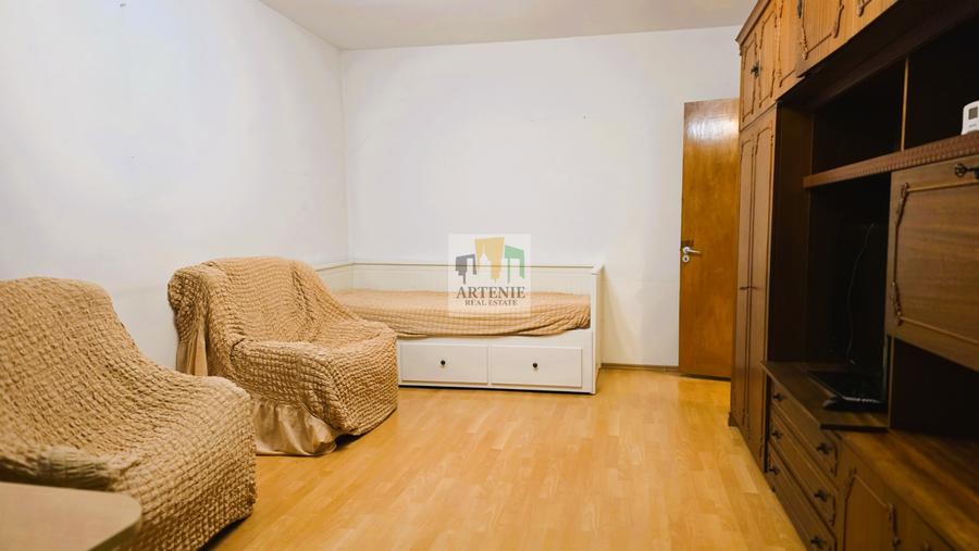 Garsoniera Decomandata Ozana - ! Decembrie 34 mp Centrala Termica - 4