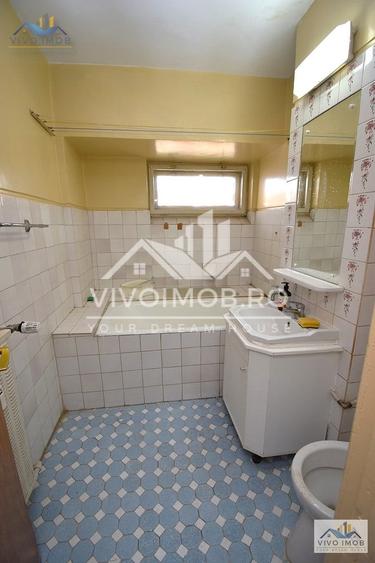 Unirii-Bd. Liberatății |  etaj 5/8 | 67 mp | vedere Casa Poprului - 6