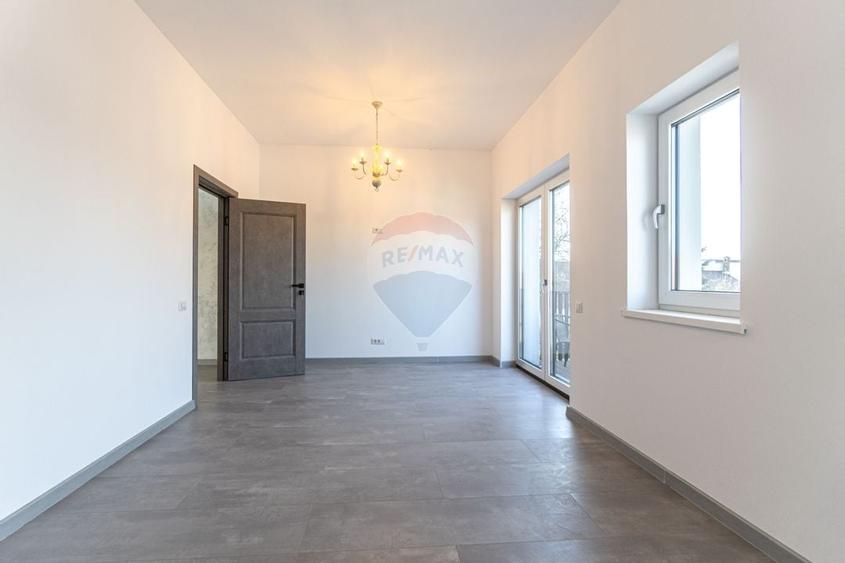 CASE NOI ÎN ARHITECTURĂ ALPINO-MODERNĂ CU ALEE PRIVATA | CRISTIAN - 39