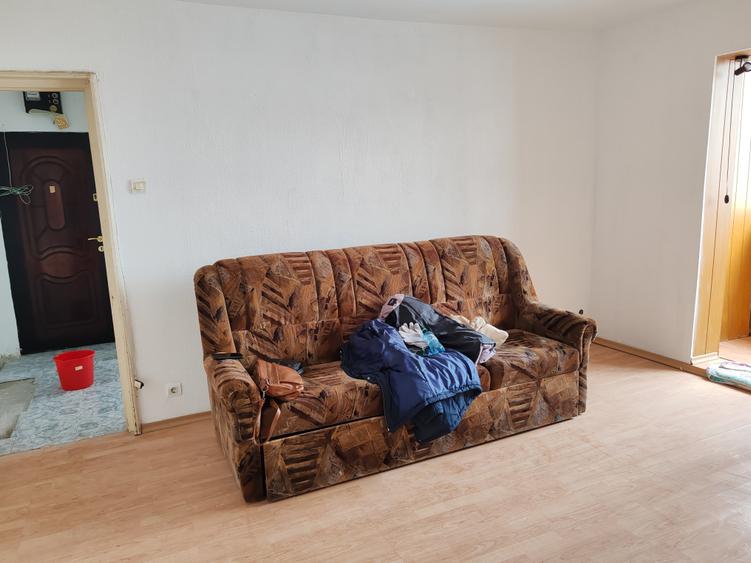 Apartament 2 camere liber la vanzare zona Fartec - 4