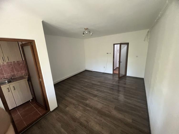 Vand apartament cu o camera, cartier hipodrom - 5