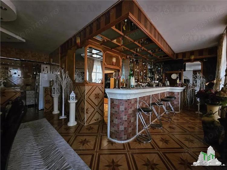 Casa spatioasa si versatila de vanzare in Eforie Nord ideala pentru locuinta + afacere! - 19