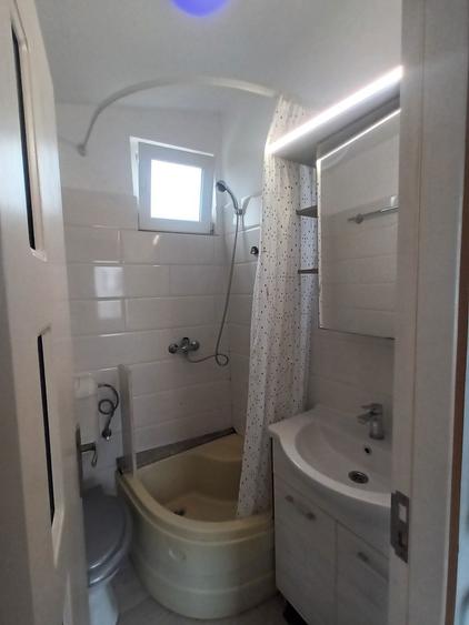 Inchiriez garsonira Mogosoaia camera ieftina chirie - 8