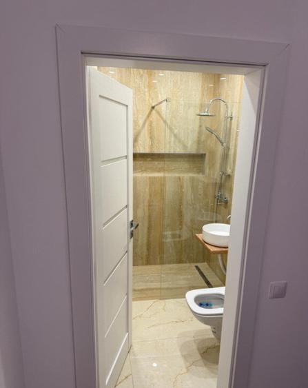 Cosbuc,bloc nou, 2 camere, etaj 1 - 3