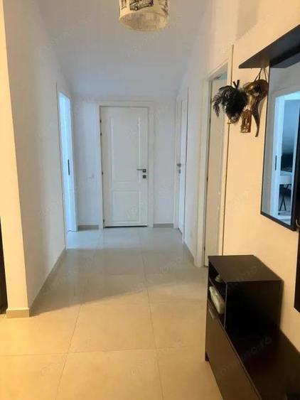 Apartament 3 camere Laminorului decomandat 85 mp, etaj 3 ,metrou 4 min - 3