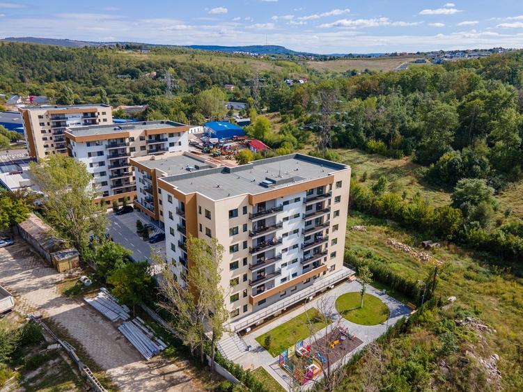 FRUMOASA-Poitiers ap.2 camere, intabulat, et. intermediare, BLOC NOU, OCAZIE! - 3