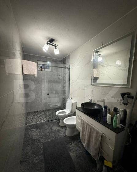 Casa cu 3 camere, 210 mp, zona semicentrala - 14