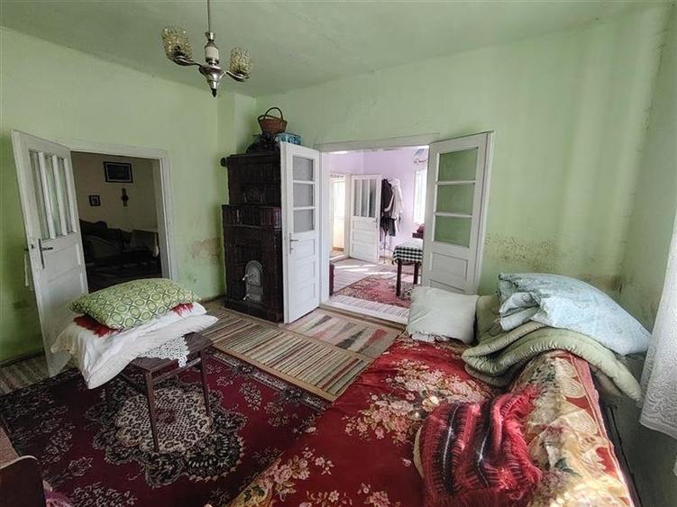 Casă individuală cu 3 camere cu Garaj în Chileni