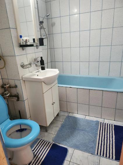 Apartament cu 2 camere decomandat în 9 Mai