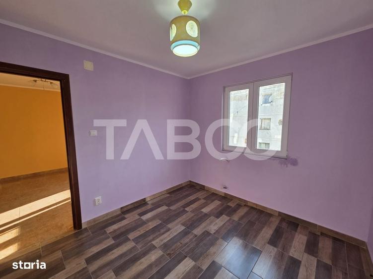 Apartament cu 2 camere semidecomandat în Central