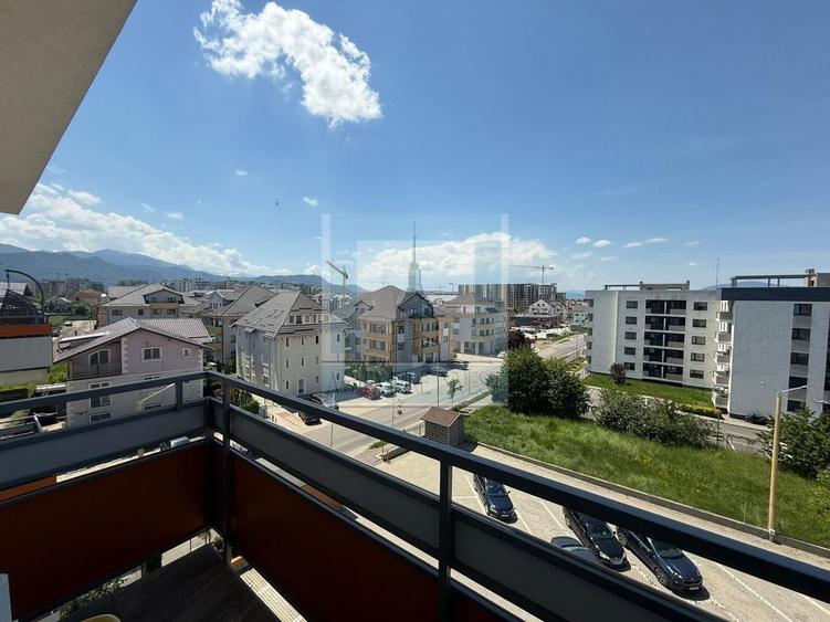 Apartament cu 2 camere decomandat în Tractorul