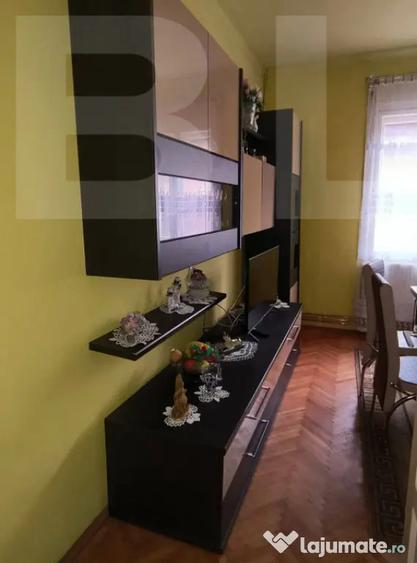 Vand casa la Nadrag zona linistita foarte aproape de centru - 9