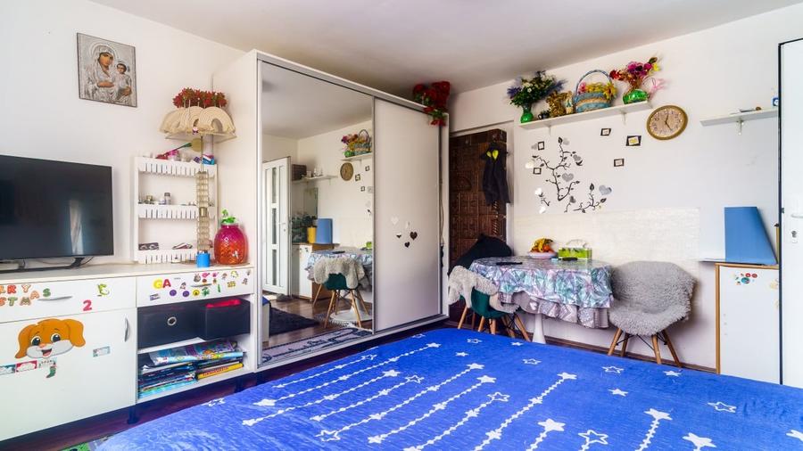 Duplex cu 2 camere cu Canalizare în Dâmbul Rotund