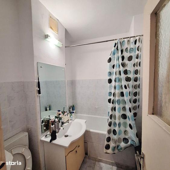 Apartament cu 2 camere decomandat, mobilat în Alexandru cel Bun
