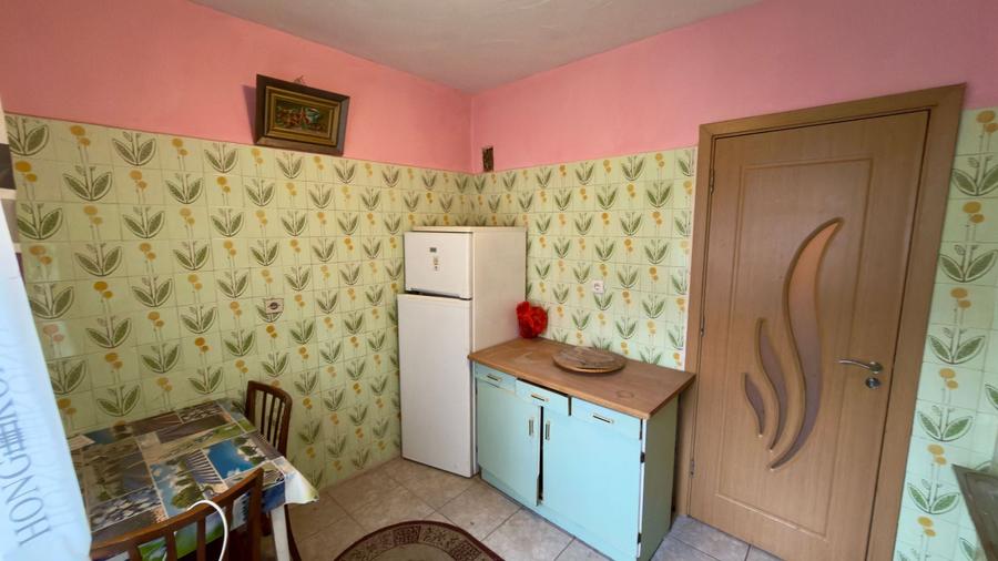 Apartament cu 2 camere semidecomandat în Lujerului