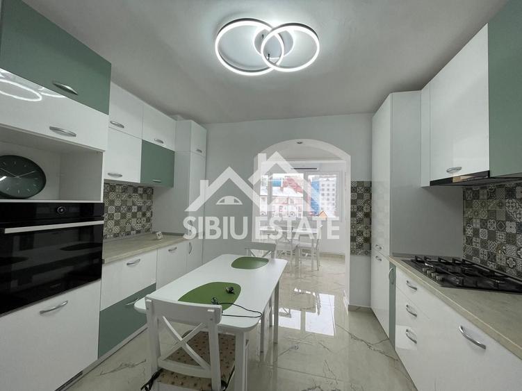 Apartament cu 2 camere decomandat în Calea Dumbrăvii