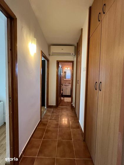 Apartament cu 3 camere decomandat, mobilat în Gară