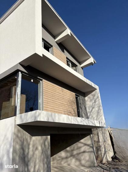 Casă cu 5 camere cu Teren 600 Mp în Baciu