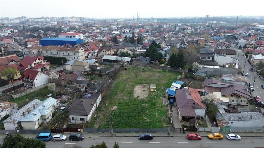 Teren Construcții intravilan de 2782 mp, în Central
