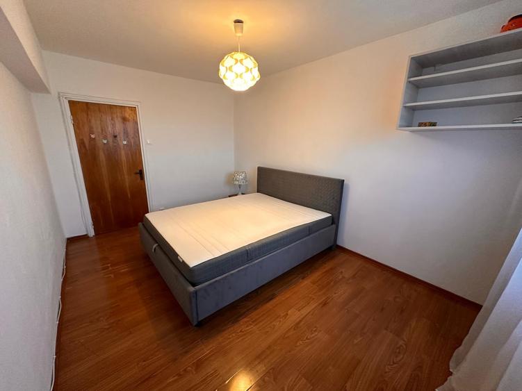 Apartament cu 2 camere decomandat în Mihai Bravu