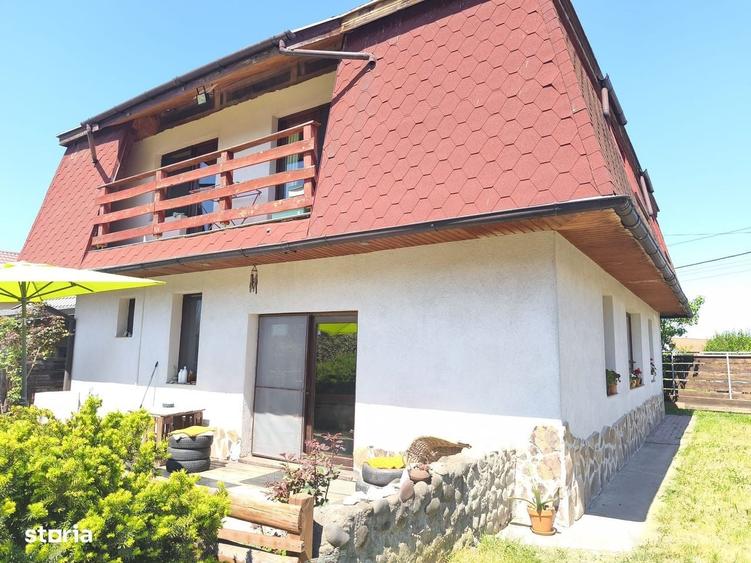 Casă cu 3 camere în Ernei