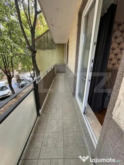 Apartament cu 2 camere semidecomandat în Central