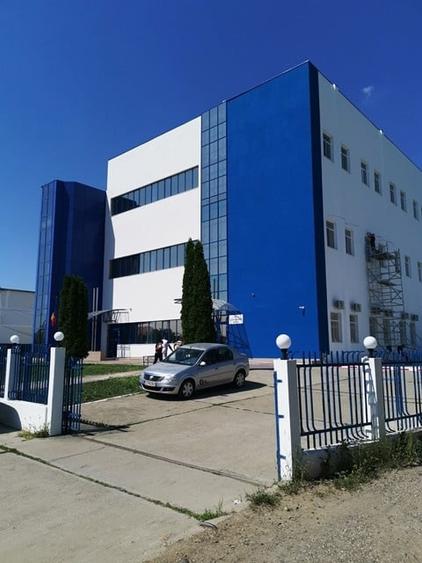 Birou, de 4,846 mp, în Spital