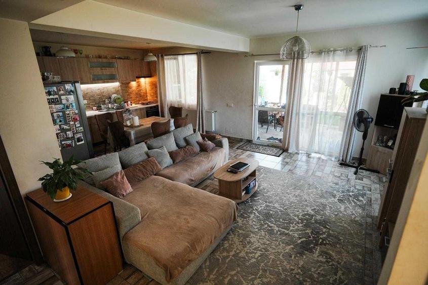 Casa individuala 5 camere de vanzare in Comuna Berceni, aproape de Bucuresti, scoala si soseaua principala, direct de la proprietar! - 4