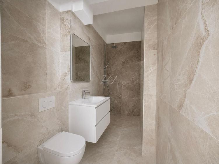 Bloc nou. Apartament cu 3 camere spations. 2 Bai. Etaj 1 - 8