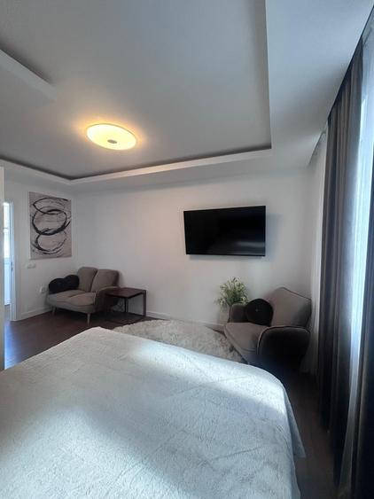Duplex cu 4 camere cu Canalizare în Florești
