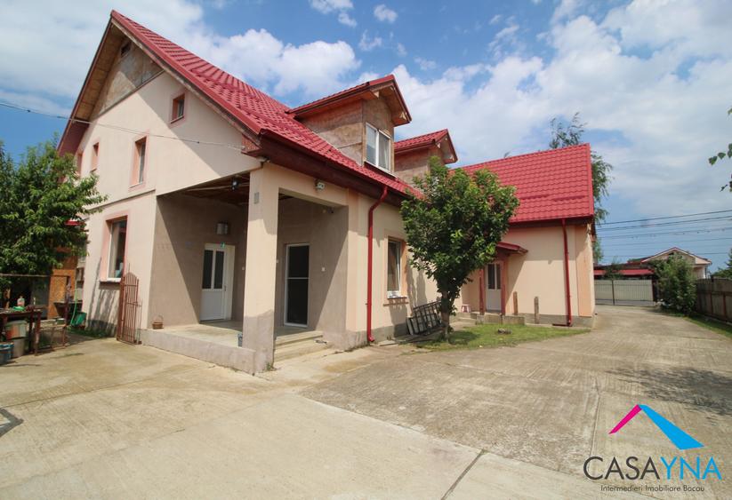Casă individuală cu 7 camere cu Canalizare în Mărgineni