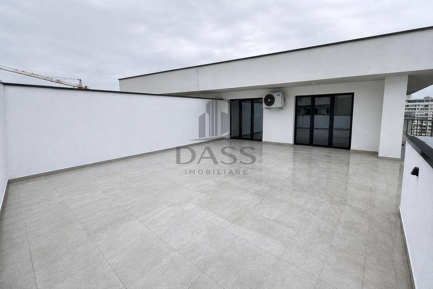 Apartament cu 4 camere decomandat în Hipodrom 1