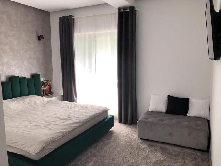 Apartament cu 3 camere, mobilat în Iancu Nicolae