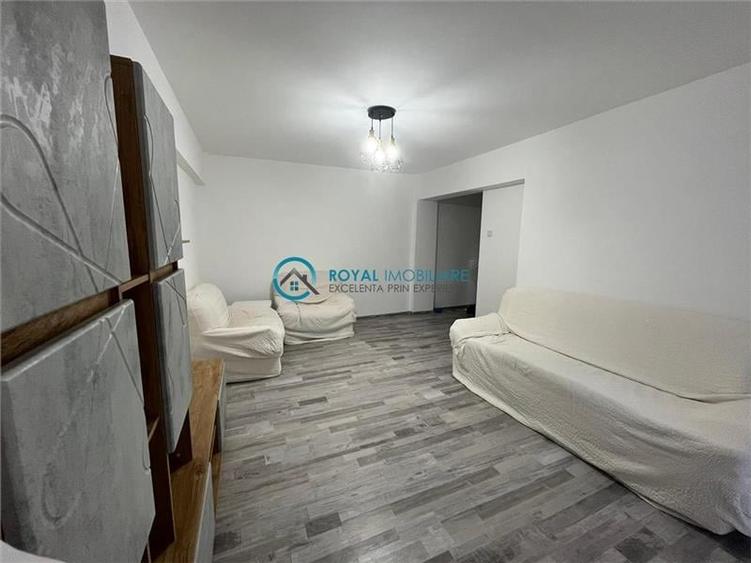 Royal Imobiliare - Vanzare apartament 2 camere, zona Ultracentral - 3