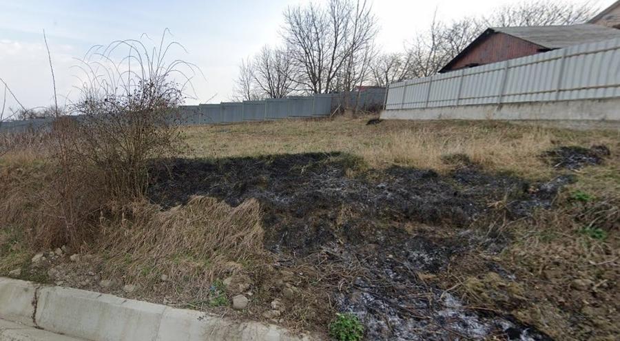 Ocazie!! Teren intravilan intre case, OSEBITI- BACAU - 1