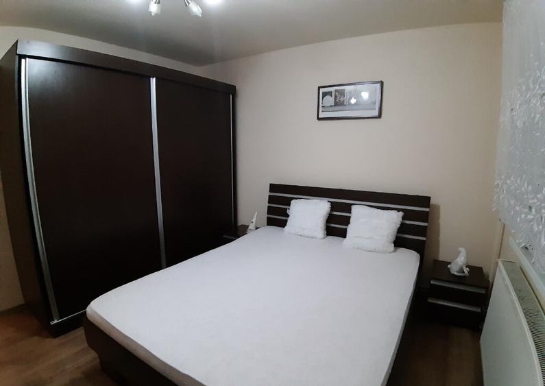 Apartament 4 camere renovat si semimobilat zona 700 - 1