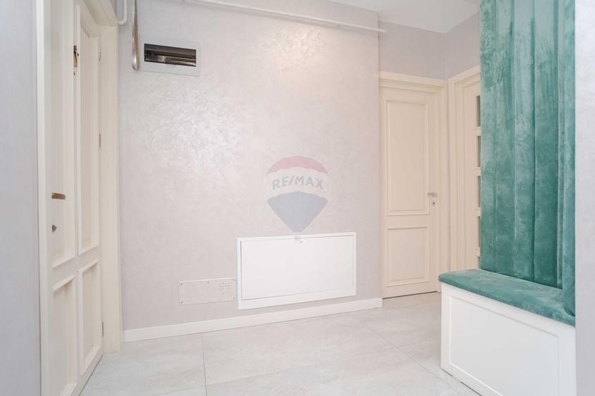 Apartament cu 3 camere de vânzare  ESQ Village  Valea Lupului - 5