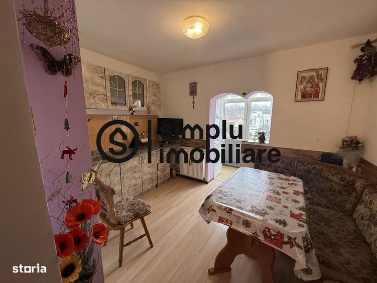 3 decomandate, et 2/4, 1 Mai - 140 000 Euro - 3