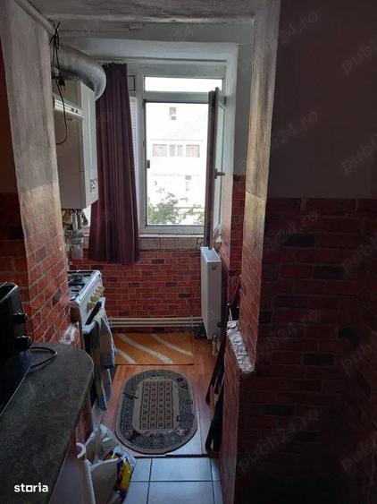 Garsoniera Brosteni - 10