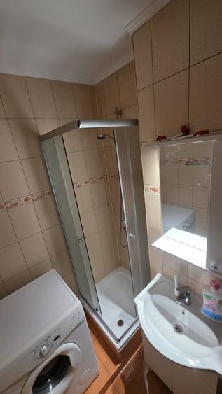 Lujerului, Militari - 17