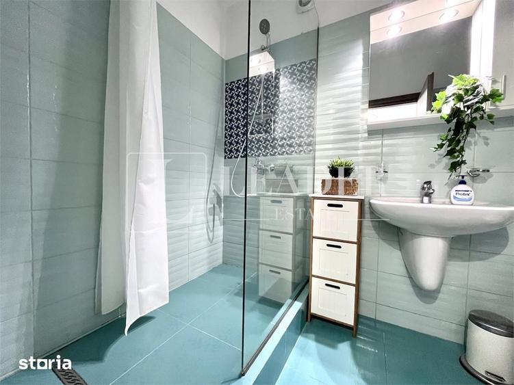 Apartament cu 2 camere decomandat în Pajura